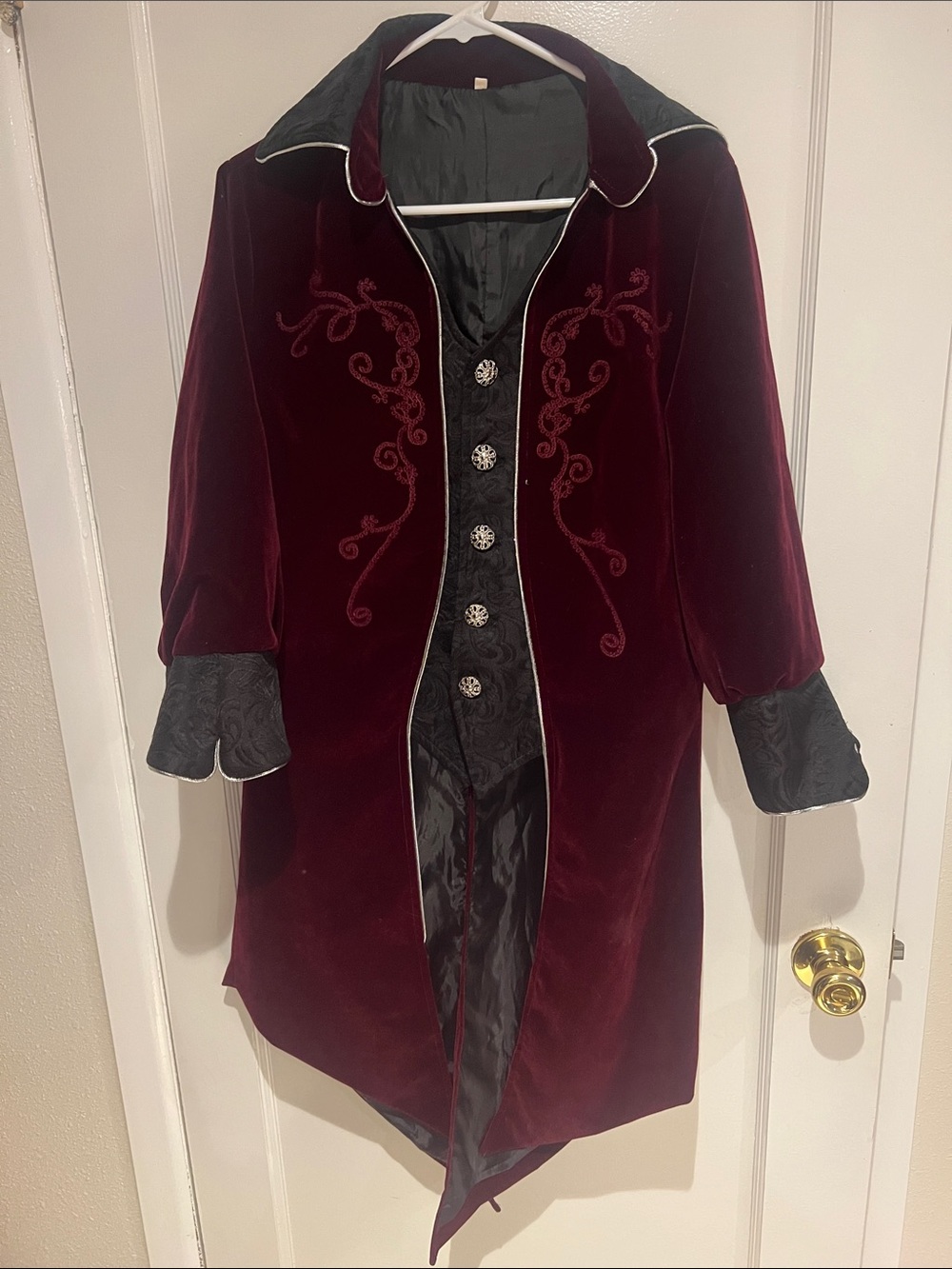 Costume Velvet Burgundy Embroidered Long coat